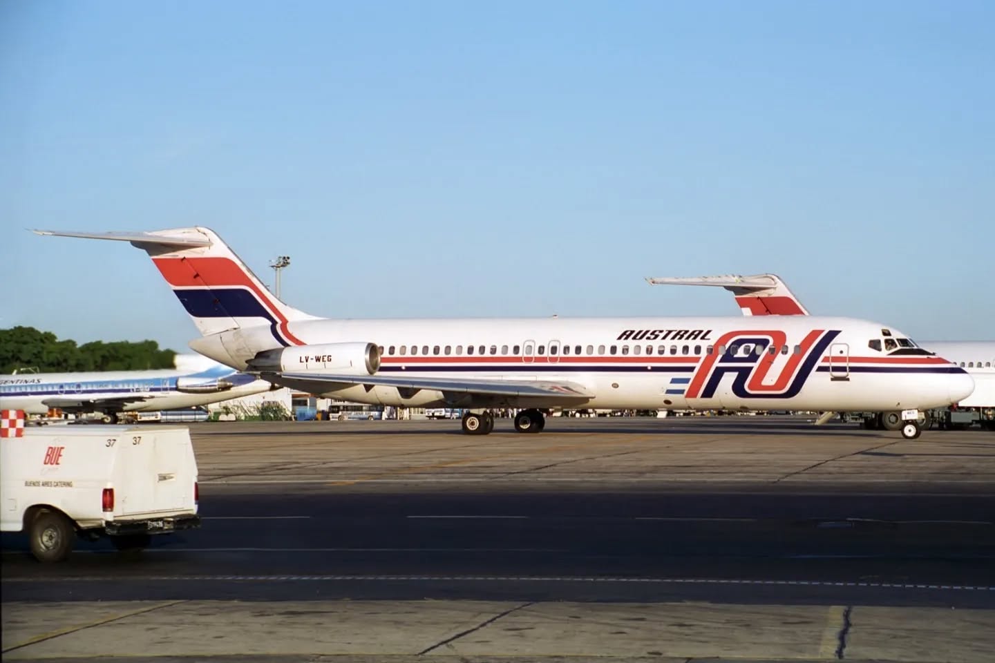 Austral Lineas Aéreas 2553 accident — 21 km E of Nuevo Berlin, 1997-10-10 — photo 1