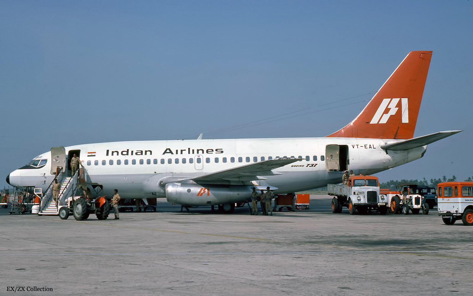 VT-EAL - Indian Airlines