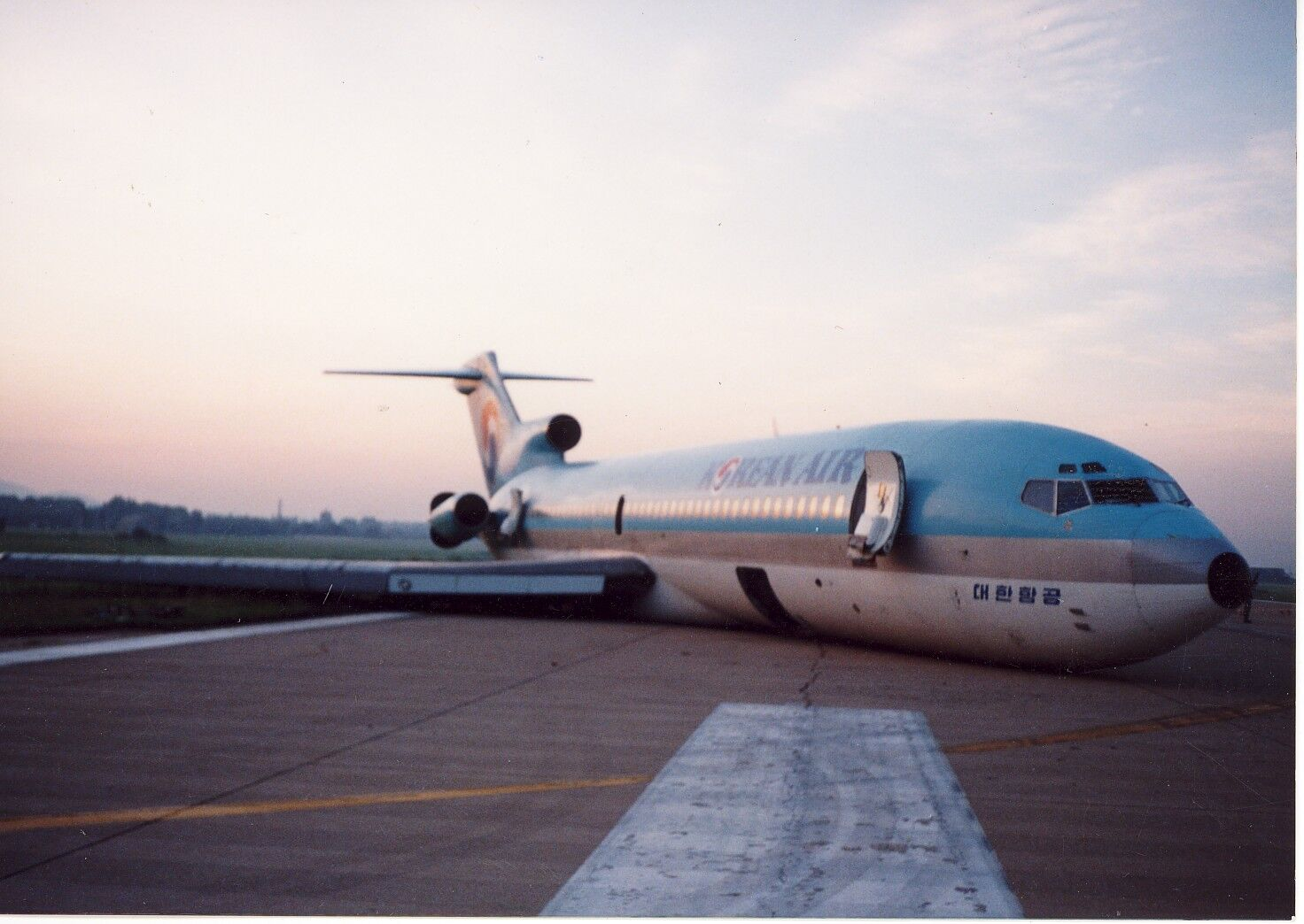 CCCP-40988 - Air Ukraine
