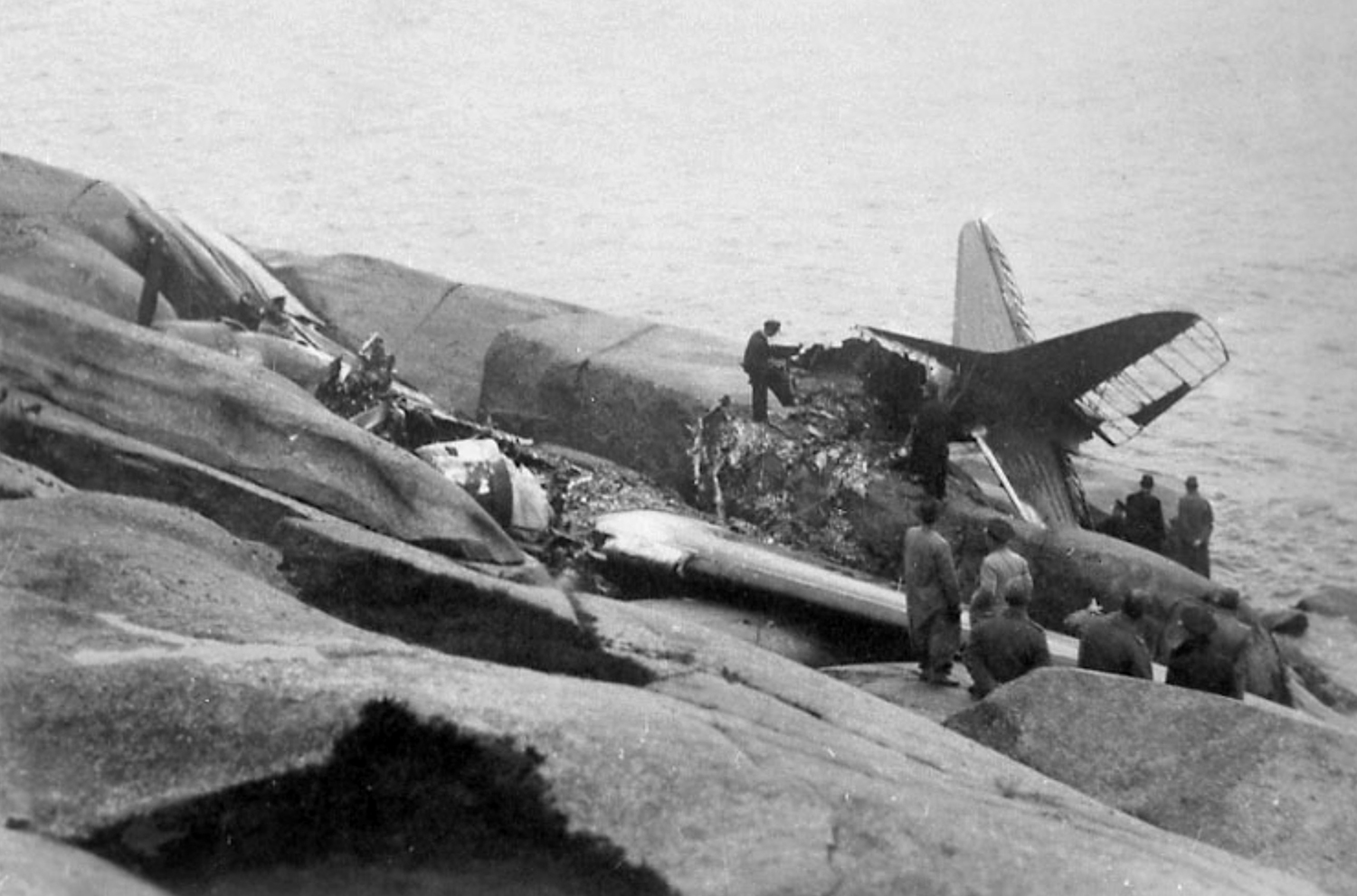 42-5677 - United States Army Air Force - USAAF