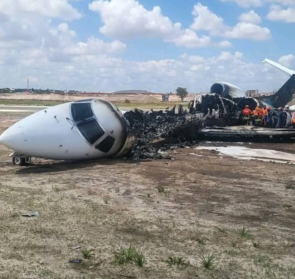 100 - AirJet Angola