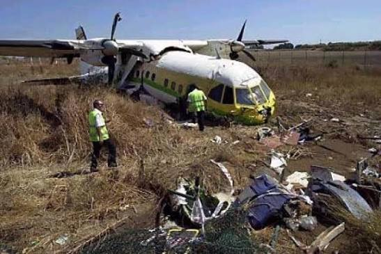 Binter Méditerraneo 8261 accident — 0,3 km from Málaga Airport (AGP), 2001-08-29 — photo 2