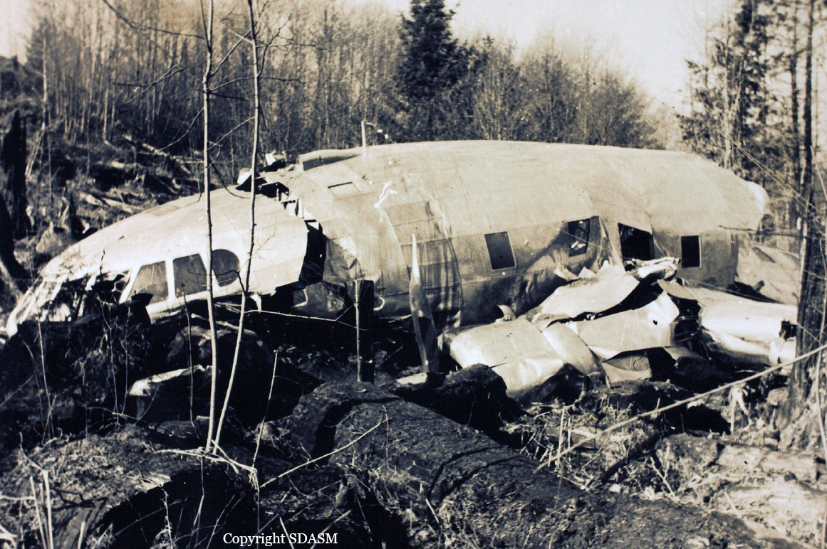 Boeing S.307 Stratoliner crash — near Alder, WA, 1939-03-18