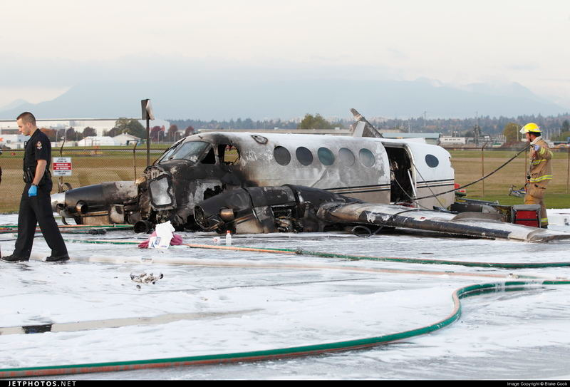 C-GXRX - Northern Thunderbird Air