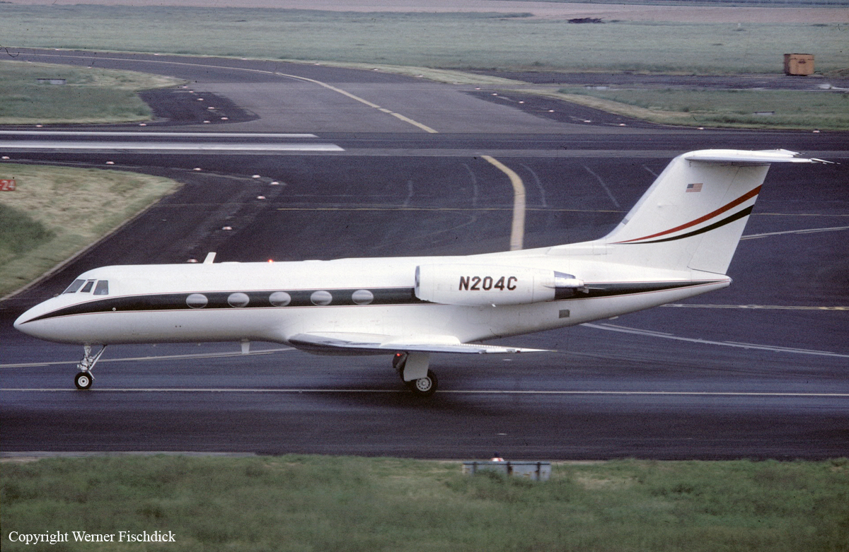 N204C - Conoco, lsf Du Pont de Numours and Co.