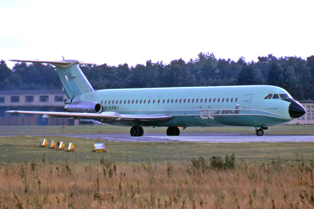G-SSWU - Streamline Aviation