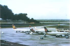 G-BLDX - Air Furness