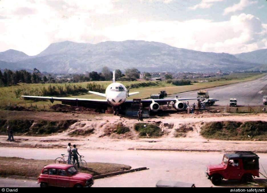 TAMPA Colombia · HK-2401X accident — near Medellín-Enrique Olaya Herrera Airport (EOH), 1983-12-14 — photo 2