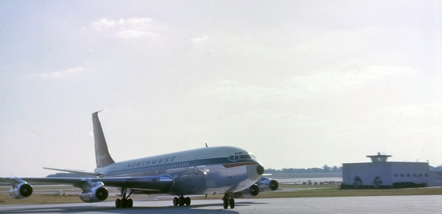 705 - Northwest Orient Airlines