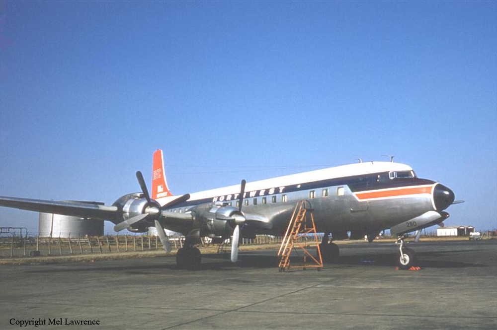 VT-AUL - Indian Airlines