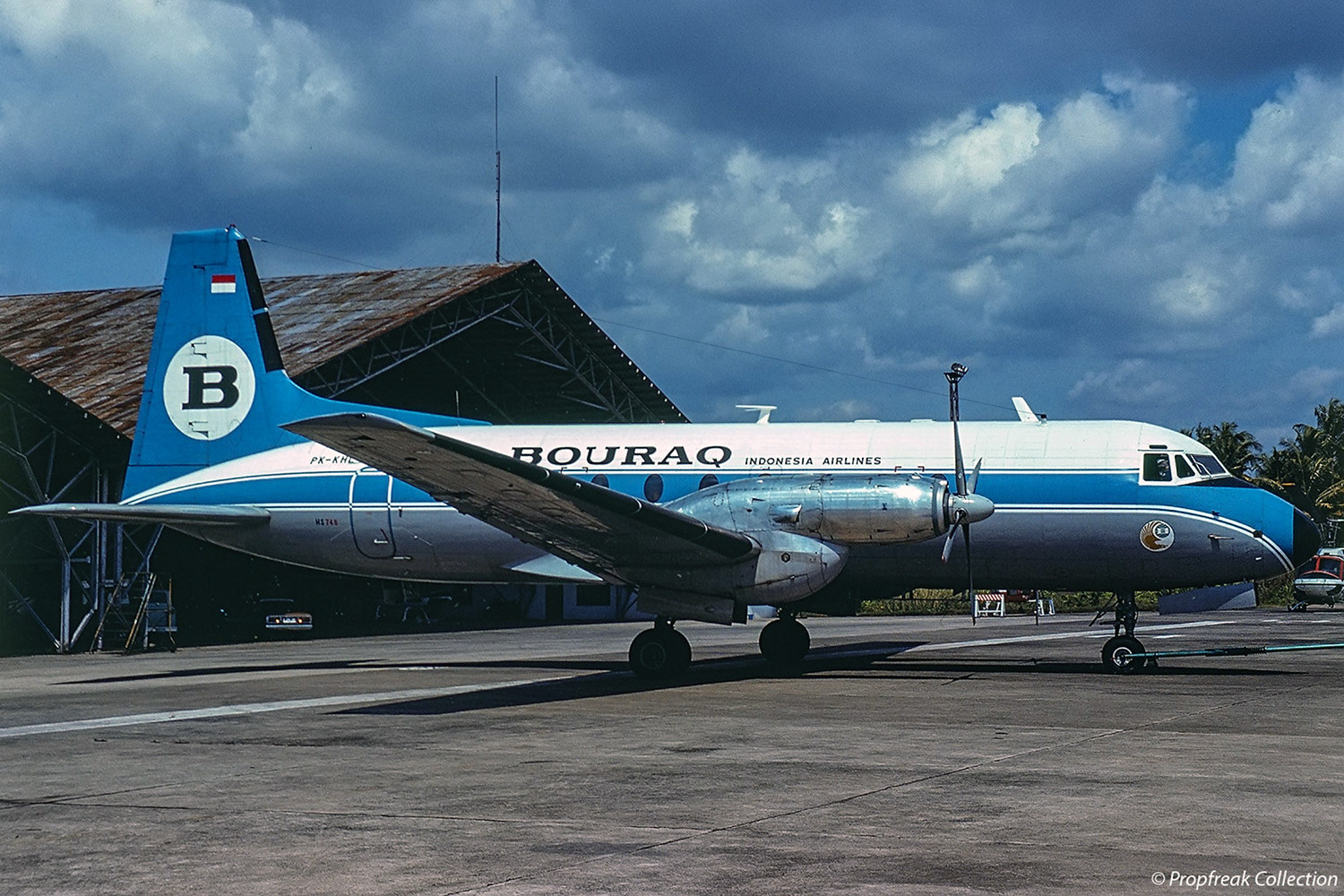 PK-KHL - Bouraq Indonesia Airlines
