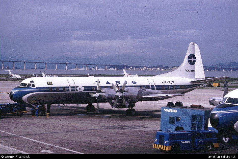 9Q-CDI - Air Karibu
