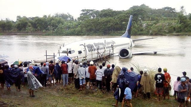 421 - Garuda Indonesia Airways